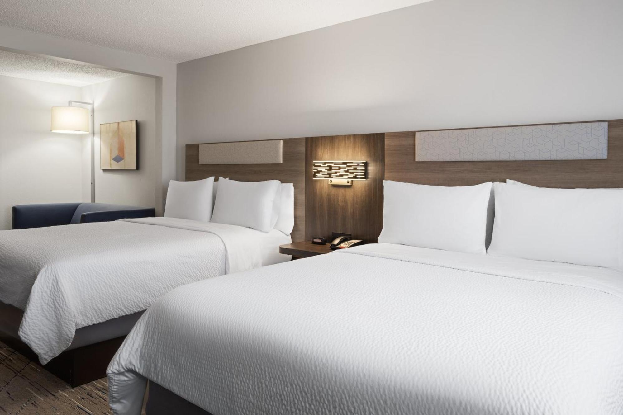 Holiday Inn Express & Suites Midwest City By Ihg Zewnętrze zdjęcie